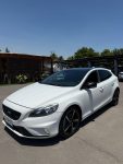 V40 D4 R-DESIGN