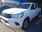 HI LUX DCAB MT 4X4 2.4