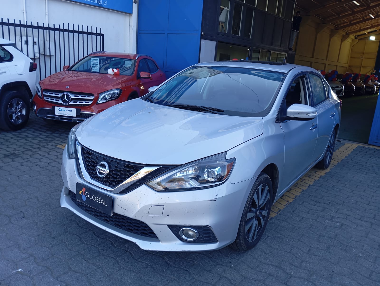 Nissan Sentra 1.8 2018, foto 1 de 13