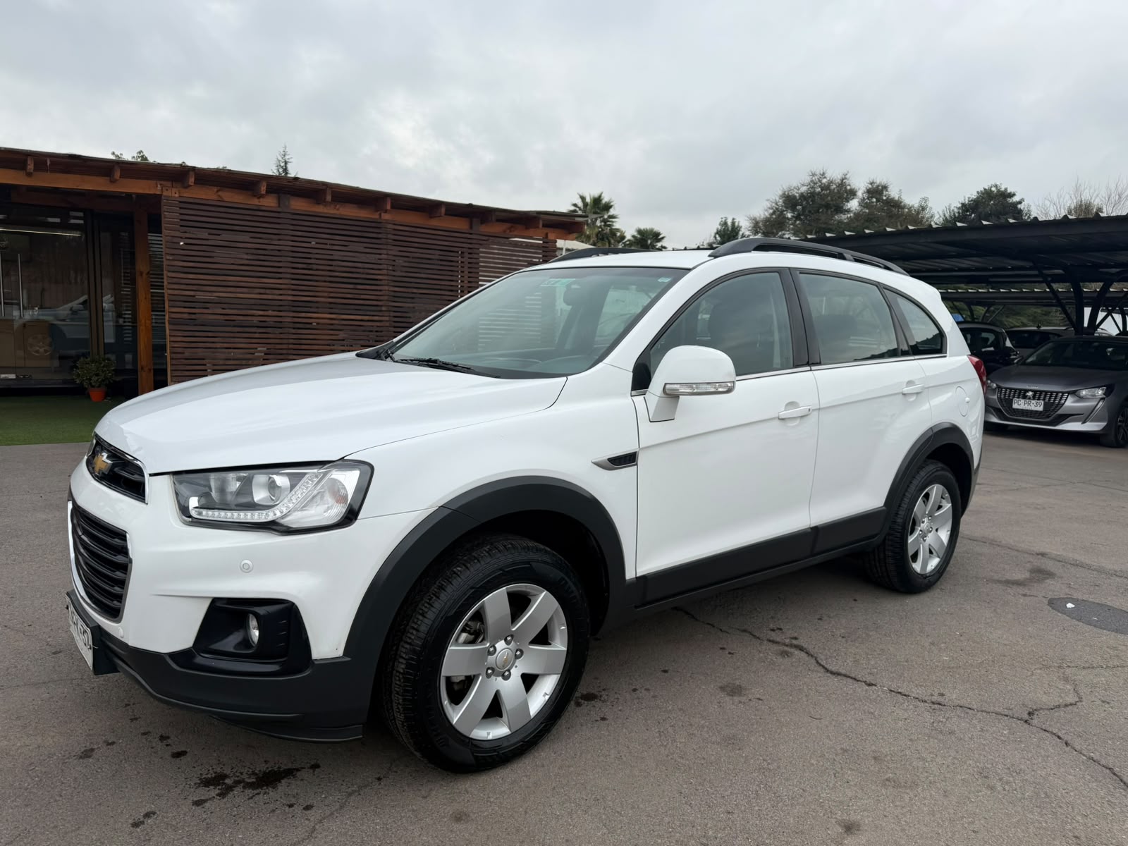 Chevrolet Captiva LS 2.4 AT 2018, foto 1 de 20