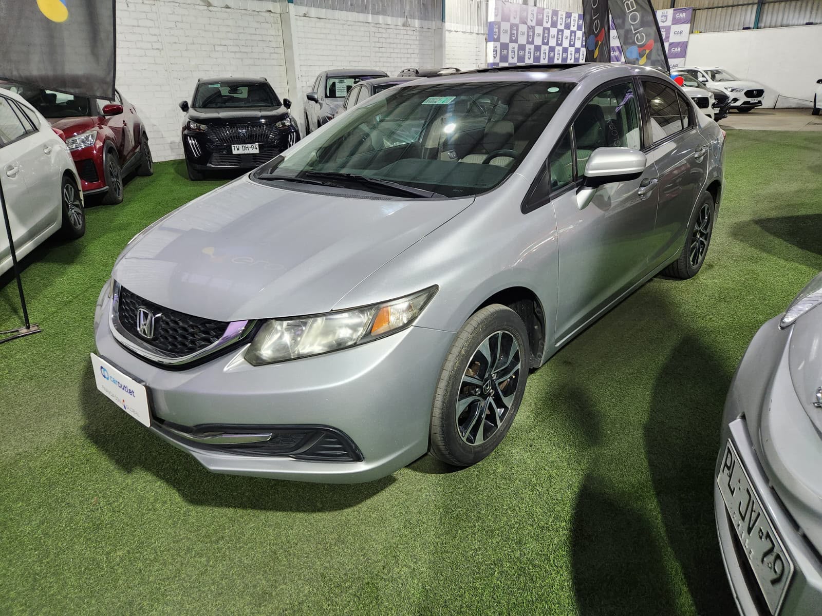 Honda Civic 1.8 AUT 2016, foto 1 de 10